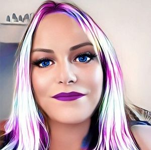 Meet your Posher, Nina